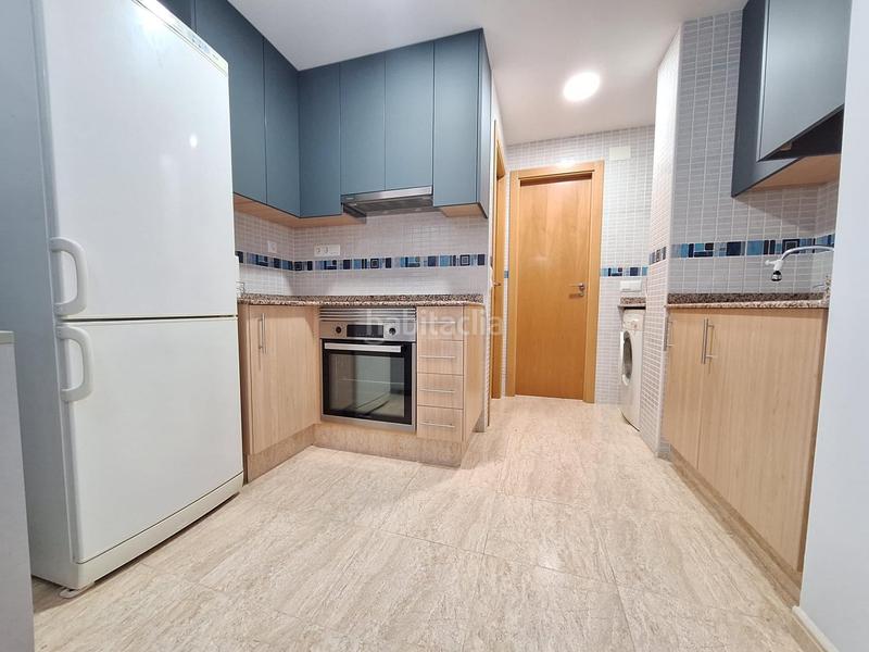 Foto bebe0661-64e2-4af1-8880-6cd535a22cfc. Apartamento piso a 100 metros de la playa a pie de calle en Chilches