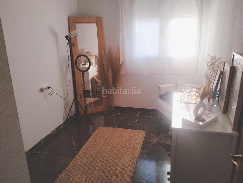Foto 336ea35f-1276-4bbd-b3ed-88d4c3bc1a79. Ático para entrar a vivir amplio atico duplex en Catarroja