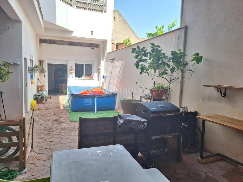 Foto 4891d28b-816d-40d0-af23-50df2903dc40. Casa exclusiva 3casas! casa con doble terraza y espacio para soñar en el centro . en Catarroja