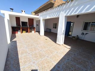 Casa a Dos Aguas. Vive la tranquilidad! encantadora casa en dos aguas con garaje y