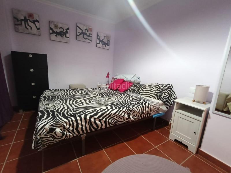 Foto a8307c3a-aa86-484c-a970-a644f04a0bae. Casa con parcheggio in Dos Aguas