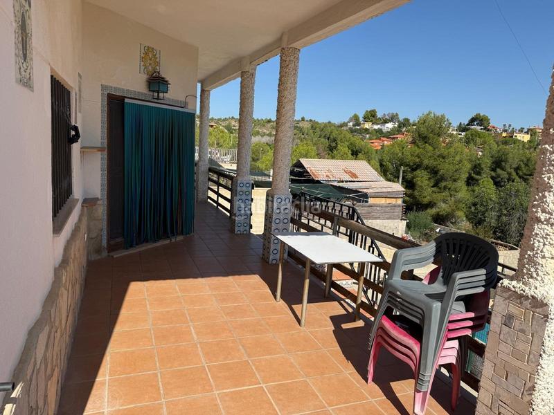 Foto fa362f0e-2503-48aa-8739-2066de6366da. Xalet amb piscina a Catadau