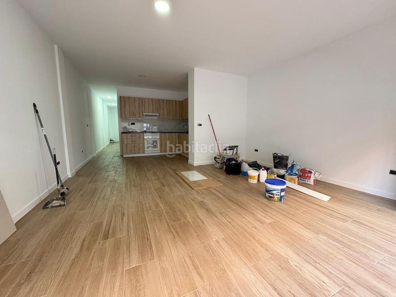 Foto 9a5de57e-87c1-4c81-8d8f-db69e572c799. Alquiler planta baja  de obra nueva en Benetússer