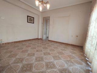 Flat in Alfafar. Piso de 3 habitaciones sin ascensor