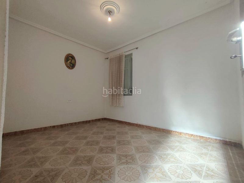 Foto a5f81cd2-a850-4a5a-93e4-bc799cbb92b2. Pis a Alfafar