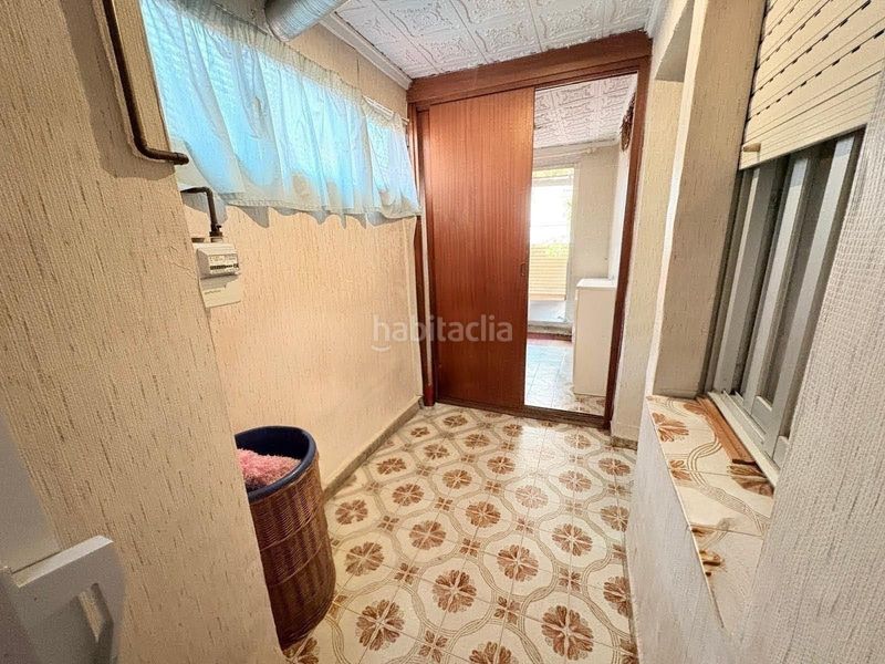 Foto 4081dbc2-bdcd-465b-8c55-dacaee70ff15. Piso  en Benetússer