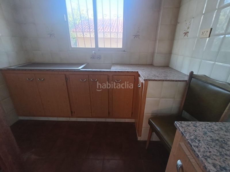 Foto 78002a1f-5ead-48a8-997e-854afbb19832. Chalet  en Llombai