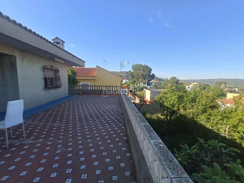 Foto a32c0249-22f0-4fec-ac89-98b71768eee8. Chalet  en Llombai