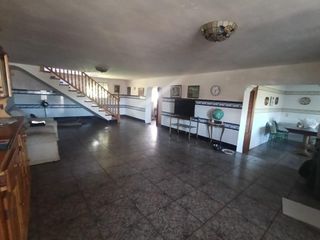 Chalet in Llombai. Chalet en llombai