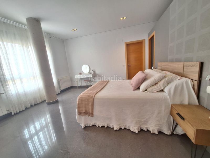 Foto 029da5bb-f1ae-462e-924b-22b7d5b45a6b. Casa amb aparcament a Alginet