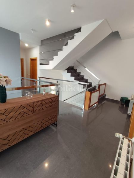 Foto 24de109a-c0a0-494a-aeed-3ea4fbe08962. Casa amb aparcament a Alginet