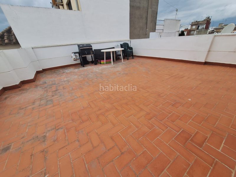 Foto 3b1a63e3-09bd-4111-82cd-06401faa79be. Casa amb aparcament a Alginet