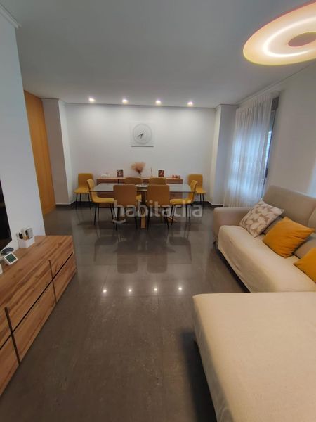 Foto 4d9b4b50-3d16-4d61-b57d-93e021435347. Casa amb aparcament a Alginet