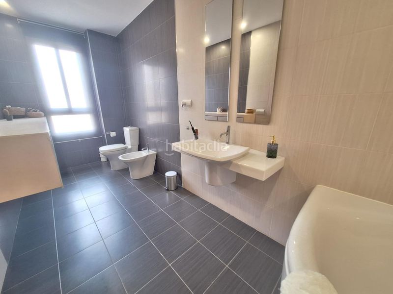 Foto afac056f-929f-47c8-9683-dbd71b2bb117. Casa amb aparcament a Alginet