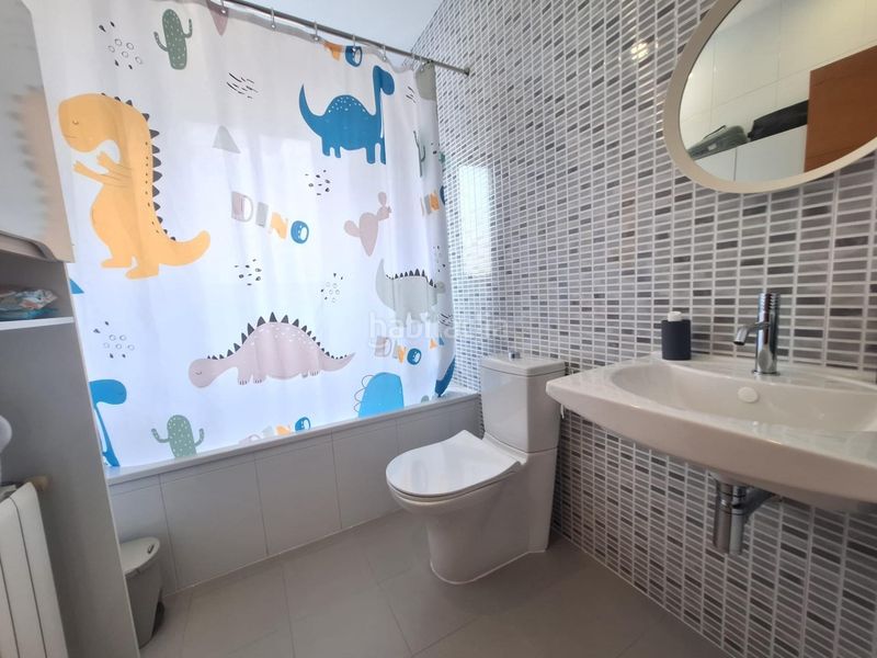 Foto deecb97b-798e-470c-859f-83b7d744b569. Casa amb aparcament a Alginet