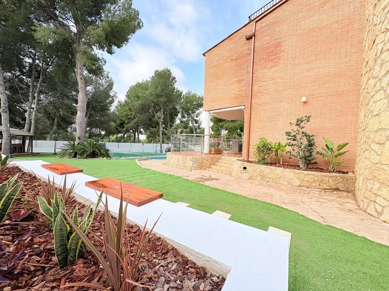 Foto 10dfc8aa-0a3d-463e-9a24-3fa1f54bb47d. Xalet amb aparcament piscina a Alfinach - Monasterios Puçol