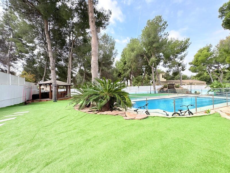 Foto fe139423-0eea-4533-a9d3-394080f83918. Xalet amb aparcament piscina a Alfinach - Monasterios Puçol