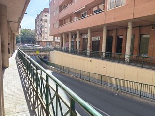 Geschäftsraum in Zona Concordia. Local comercial en venta  burajassot
