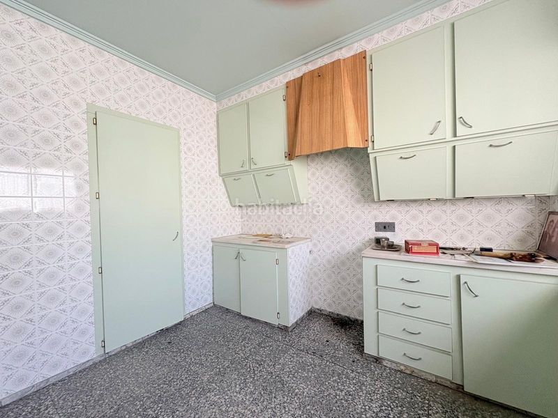Foto 9ab786ea-9d20-48f8-b483-60a7a0a7b068. Casa amb aparcament a Alfafar
