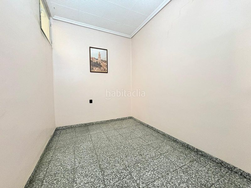 Foto ab4debf4-6194-43c7-8306-bd5e90b333a4. Casa amb aparcament a Alfafar