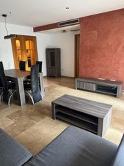 Miete Etagenwohnung in Barrio Benicalap. Piso en alquiler en palacio de congresos 2 habitaciones, 2 baños
