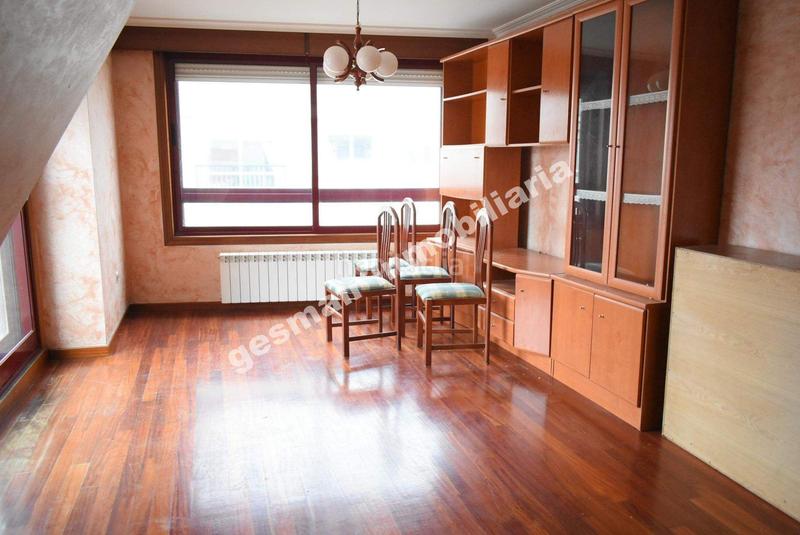Foto 1e70dcc5-e8dc-4336-bdc4-d33f326b5f9d. Penthouse with heating parking in La Seca - Los Salgueriños Pontevedra