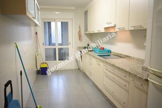 Miete Appartement  Rúa estrada. Apartamento sin uso con pocos años en la parda