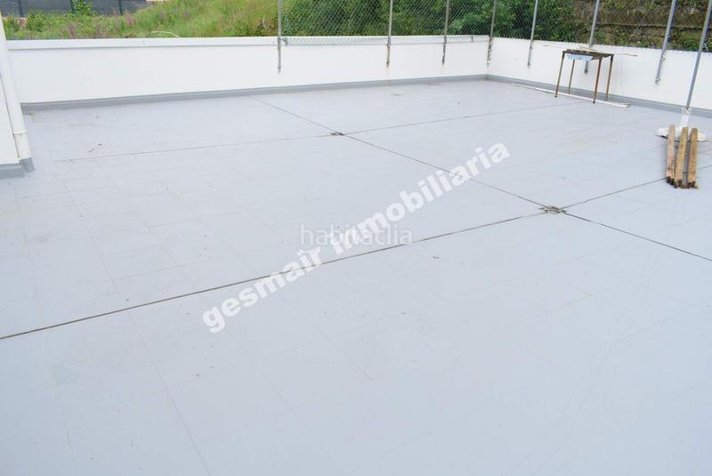 Foto 6af23b5c-7a8a-40cf-a9e1-c76e303b1fae. Piso  recién reformado con gran terraza en Monte Porreiro Pontevedra