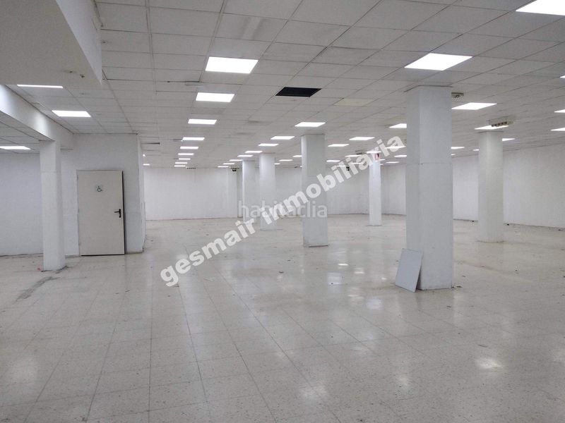 Foto 4a8f5ca0-7db9-47b8-b344-7ecfd2df1cca. Alquiler local comercial en Zona de Plaza de Barcelos Pontevedra