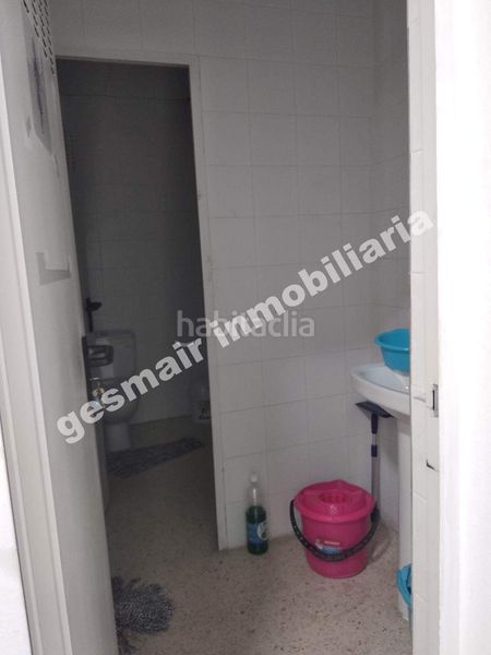 Foto 55b7b241-1fc8-4c9d-8edc-0a6c646f6585. Alquiler local comercial en Zona de Plaza de Barcelos Pontevedra