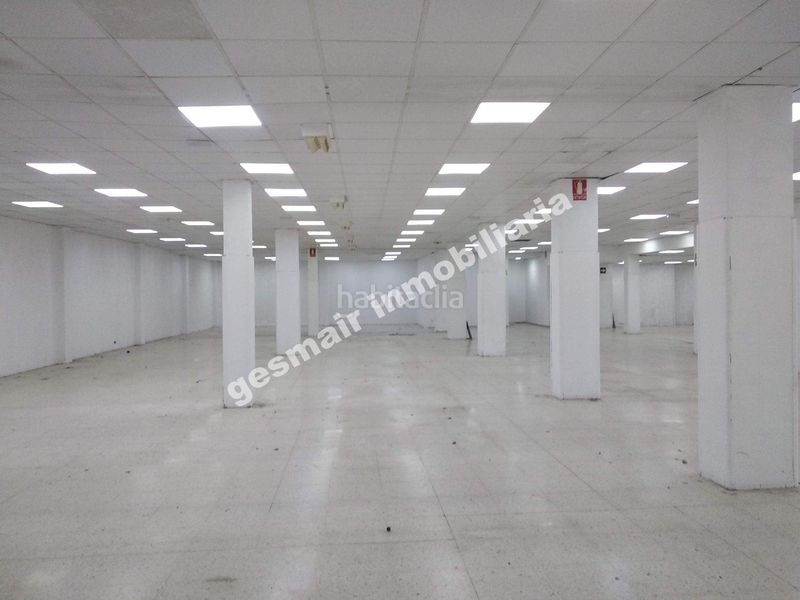 Foto 7c3e8aa9-6a16-47d1-9da5-1747ac485e54. Alquiler local comercial en Zona de Plaza de Barcelos Pontevedra