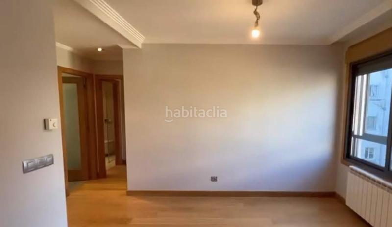 Foto 1d86f866-821d-4f2d-9d2d-a8bcc37a538b. Apartament amb calefacció aparcament a Zona de Plaza de Barcelos Pontevedra