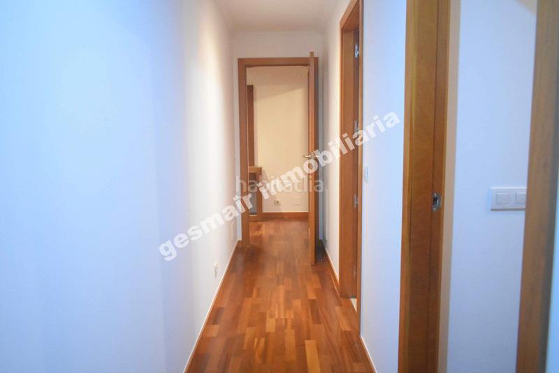 Foto 3765cd60-57dc-4ef7-9fd9-ba628079ac1b. Rent flat with heating parking in La Seca - Los Salgueriños Pontevedra