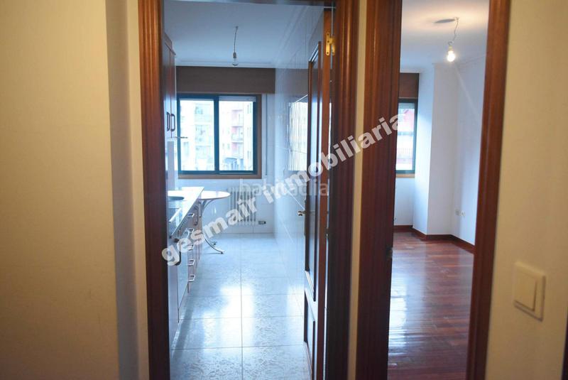 Foto 122687e1-d90c-4f6e-af41-5fe22ebb969f. Appartamento con riscaldamento parcheggio in Zona de Plaza de Barcelos Pontevedra