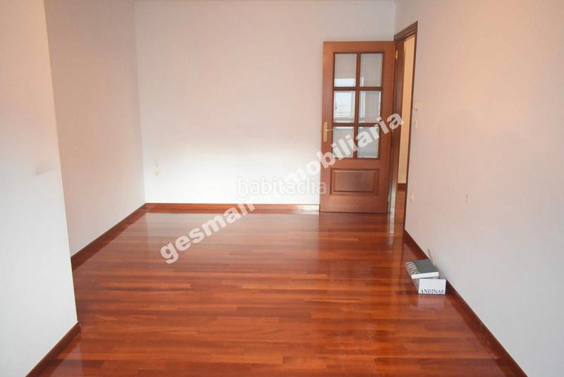 Foto 91227f32-3e27-42e6-924e-0d0a70394716. Appartamento con riscaldamento parcheggio in Zona de Plaza de Barcelos Pontevedra