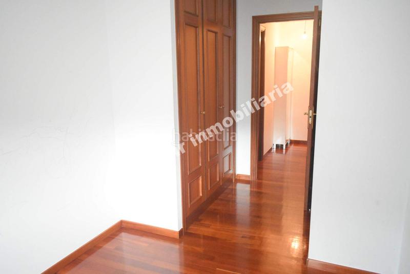 Foto d163e2a1-9132-412c-a9a6-1fd27a42dbcb. Appartamento con riscaldamento parcheggio in Zona de Plaza de Barcelos Pontevedra