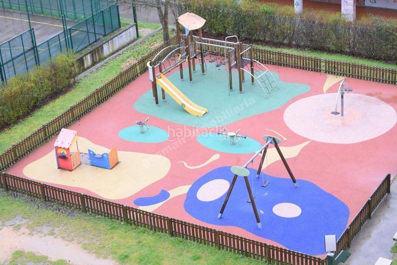 Foto 70ff1d6c-522a-40da-a9a9-b6482e5c3ebb. Apartament amb calefacció aparcament a A Parda Pontevedra