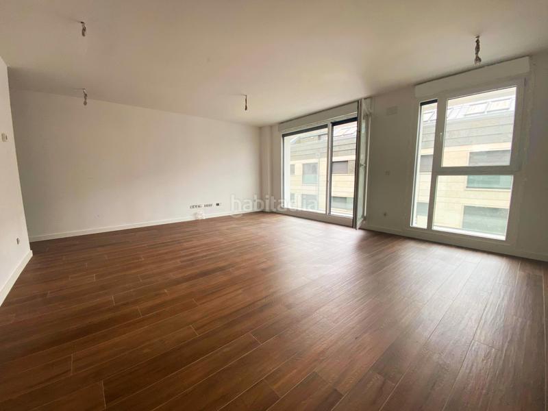 Foto 494ec302-f516-402f-ba6d-bd149153df8b. Pis amb calefacció aparcament a La Seca - Los Salgueriños Pontevedra