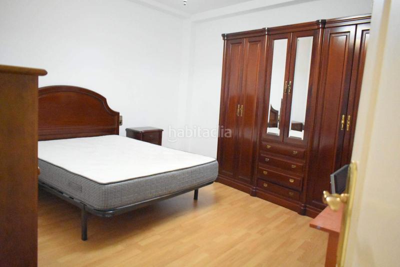 Foto 68b44918-7b0e-4c02-a524-3b9c2ce96db5. Location appartement dans rúa real 31 dans Centro - Echegaray Pontevedra