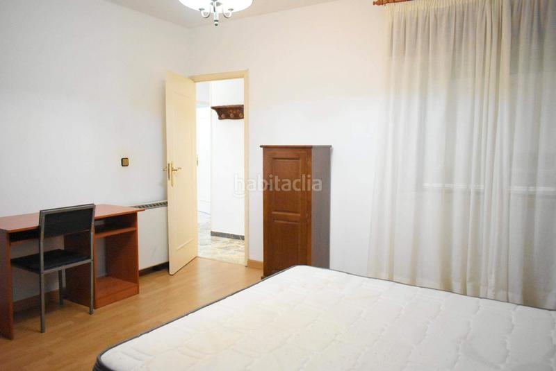 Foto d44d58f8-0755-46c5-b80e-ae6c76023cb0. Alquiler piso en rúa real 31 en Centro - Echegaray Pontevedra