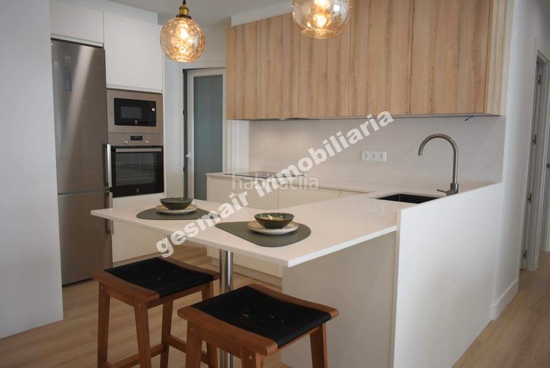 Foto acdd5c35-4963-4689-a324-ad31825bf1d6. Piso a estrenar centro en Zona de Plaza de Barcelos Pontevedra