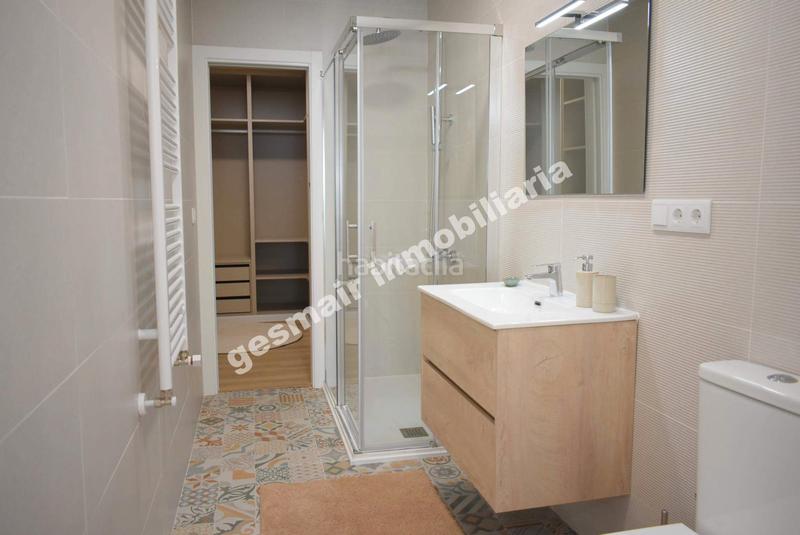 Foto 356dc876-c4e4-4287-85f6-a0f4dc717a8b. Flat with heating in Zona de Plaza de Barcelos Pontevedra