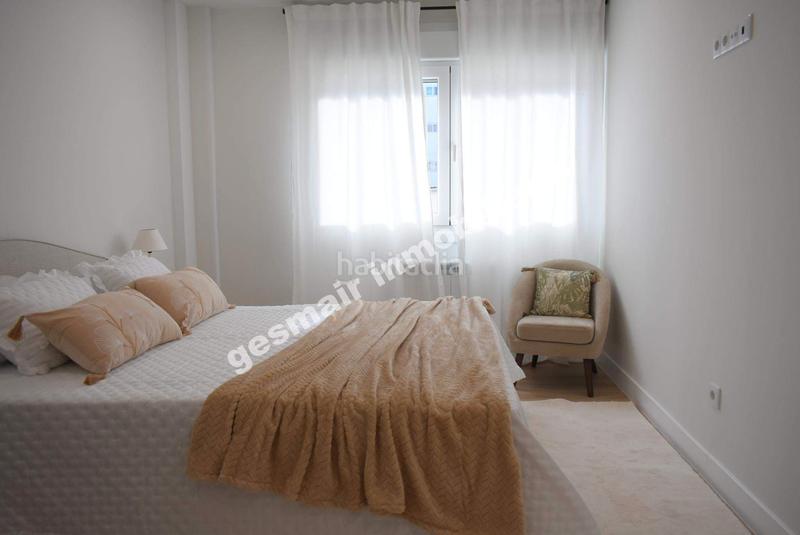 Foto 2cd4d9c6-68c8-46dd-a8c9-f125cf2b8a97. Piso en Zona de Plaza de Barcelos Pontevedra