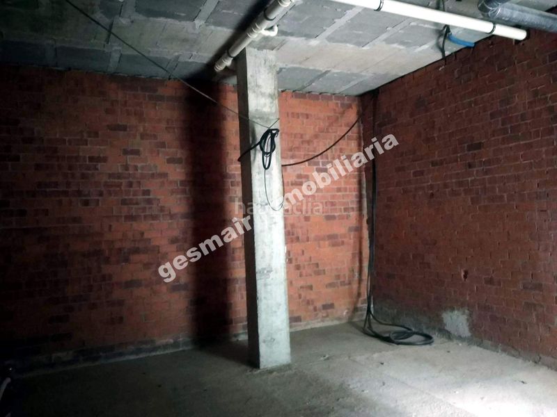 Foto b9913864-3eae-4900-a4de-ef00b6d644e5. Local comercial a A Parda Pontevedra