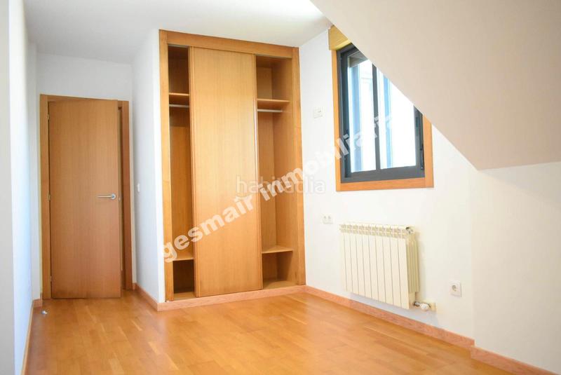 Foto b3081647-7870-4b55-974f-2de5cb70bbbc. Attique avec chauffage parking dans Zona de Plaza de Barcelos Pontevedra