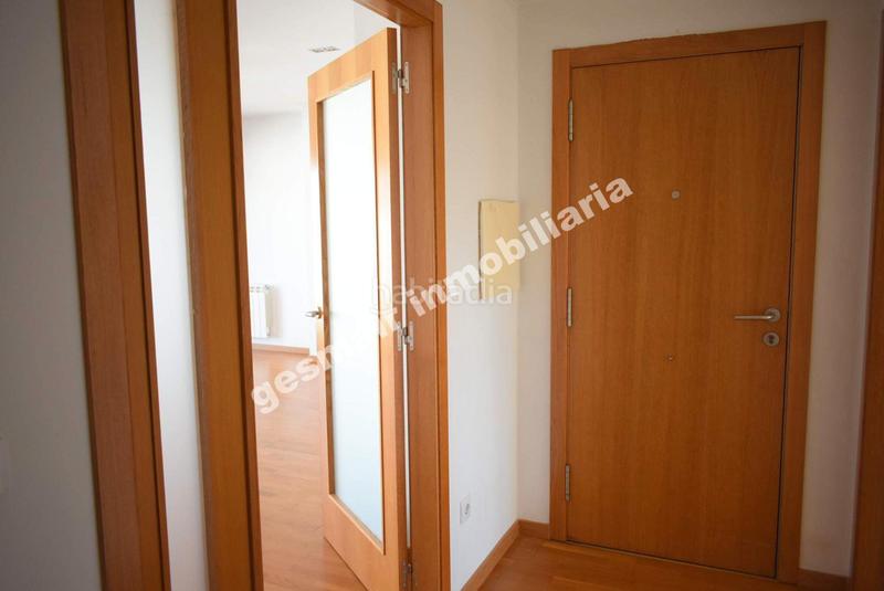 Foto 7943e12f-c62a-40f0-8509-09149dd8e1be. Dachwohnung mit heizung parking in Zona de Plaza de Barcelos Pontevedra