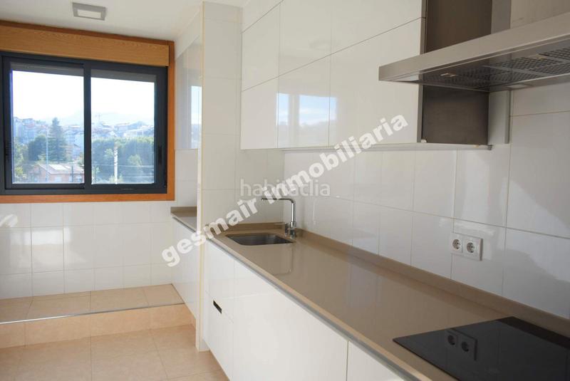 Foto f65813b9-7086-4304-9c27-73f487d0a3b2. Dachwohnung mit heizung parking in Zona de Plaza de Barcelos Pontevedra