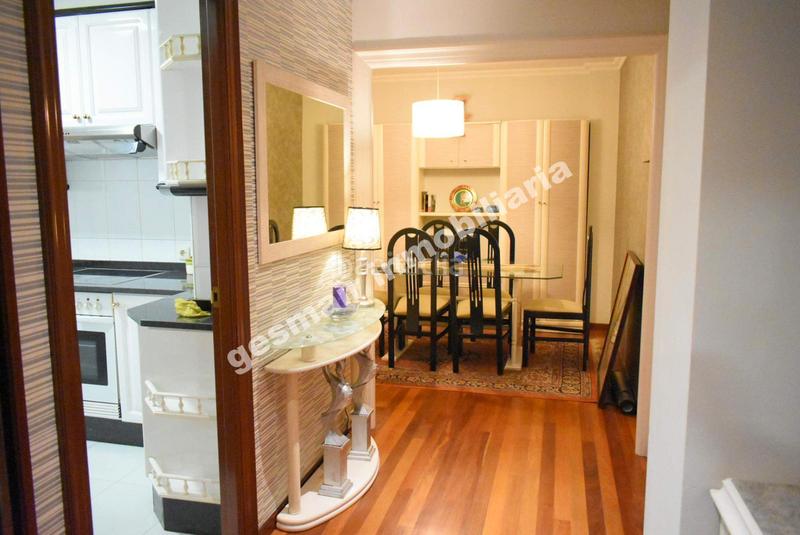 Foto 4387c6fa-dd74-417c-88d3-434f50e80bd3. Lloguer apartament a avenida do conde de bugallal 1 a Pontevedra
