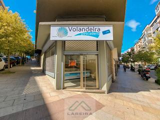 Location Local commercial  Rúa zamora. Local con licencia de pescadería.