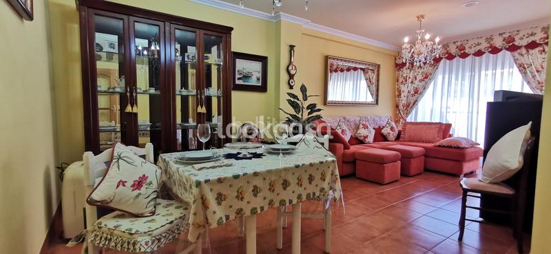 Foto a7af9c60-c8dc-402a-9663-d84e533baea8. Àtic amb aparcament a Sanxenxo pueblo Sanxenxo